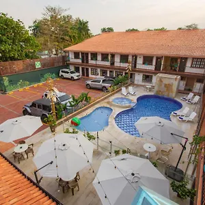 Hotel Vanguardia Natural